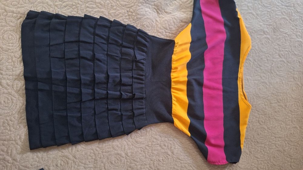 Rochii diferite de toamna ,maro, negru