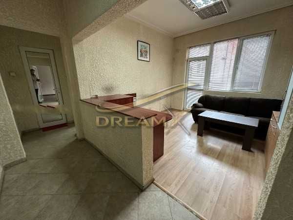 Тристаен апартамент под наем в Центъра! 71893427