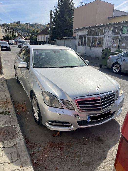 MERCEDES-BENZ E-Class 2011 — imagine 1