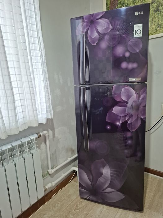 Продаю Холодильник LG