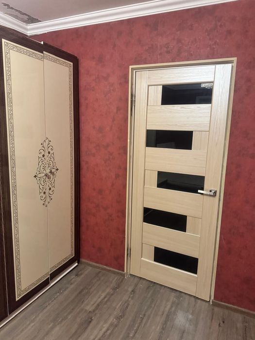 Продается 3-комн (3-50, 1 эт)