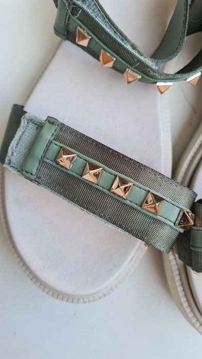 Дамски сандали OMG