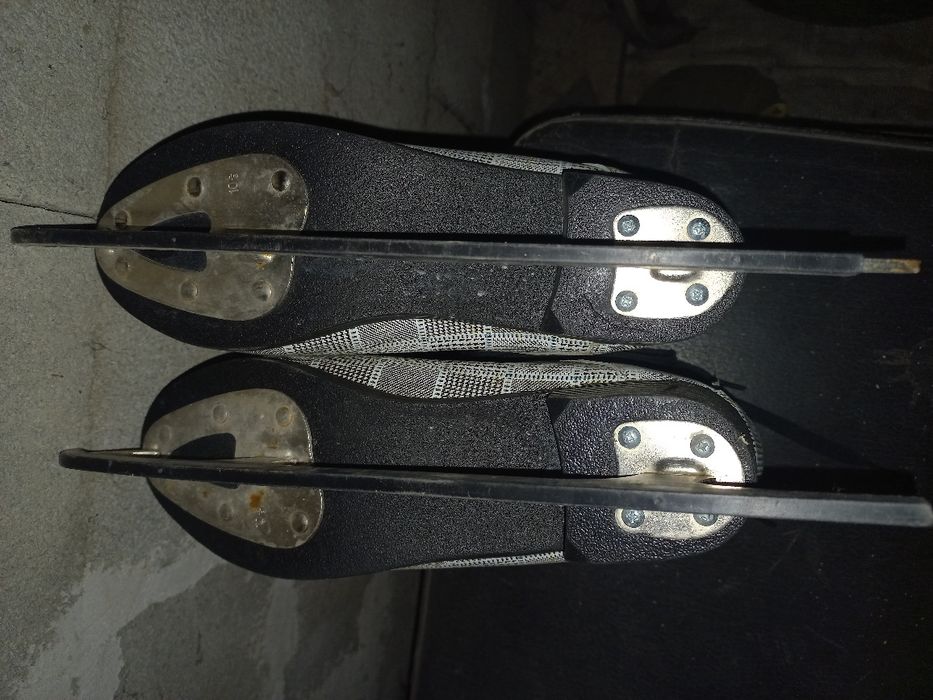 Коньки 41 размер