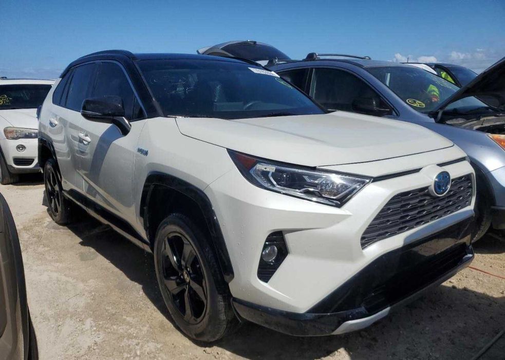 На Части Toyota rav4 XA50 hybrid Тойота Рав4