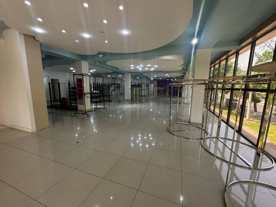 Сдаётся здание под шоурум, магазин, офис, Мирабадский р-н