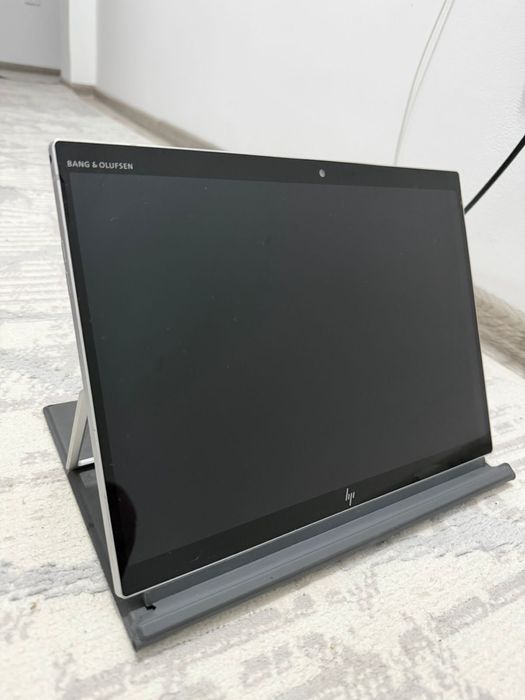 Планшет-ноутбук трансформер