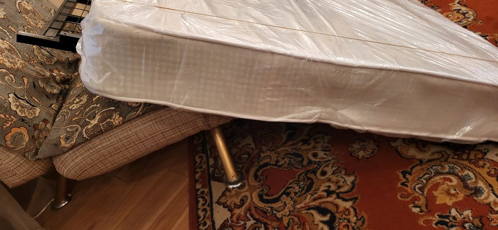 Кровать односпальная