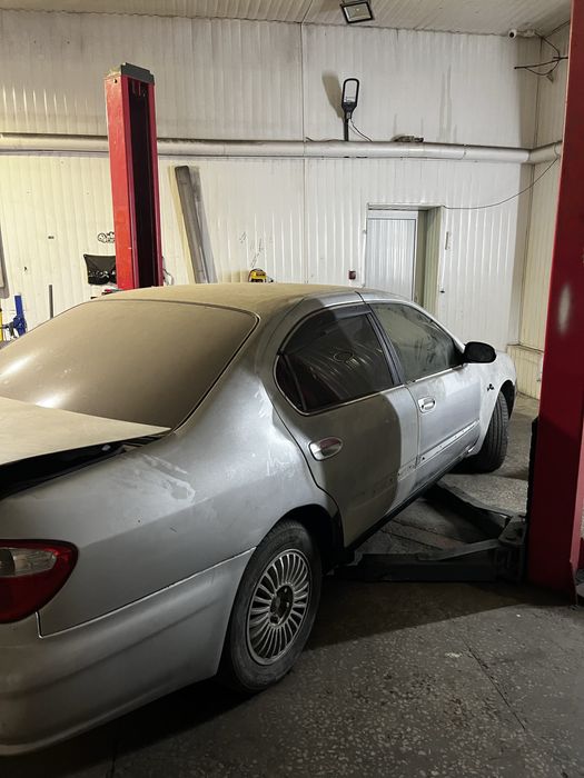 Nissan cefiro a 33