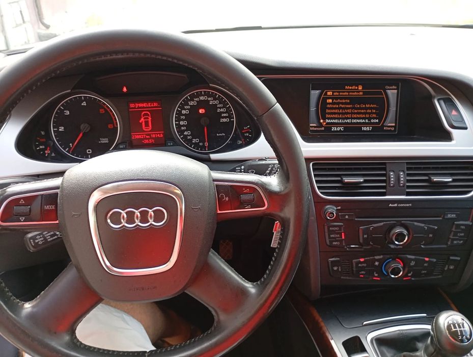 AUDI A4 Avant 2011 — imagine 3
