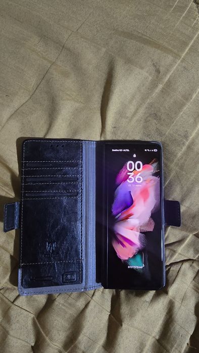 Samsung z fold 3