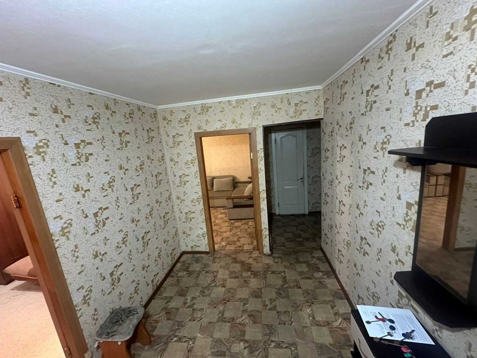 Продам 3 комн кв. район Достык Мола