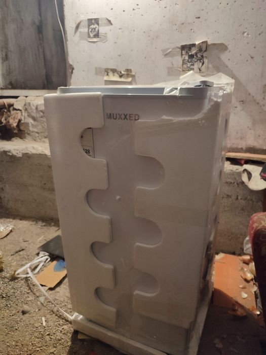 Холодильник MUUXXED