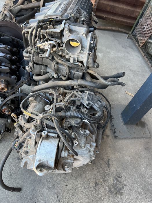 Двигател и кутия за Хонда 1.6