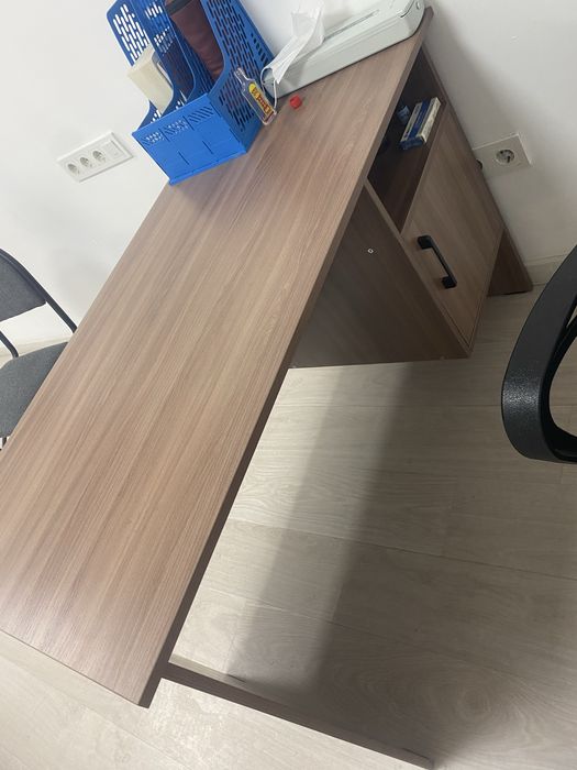 Клиника заттары,стол,стул,шкаф, кушетка,