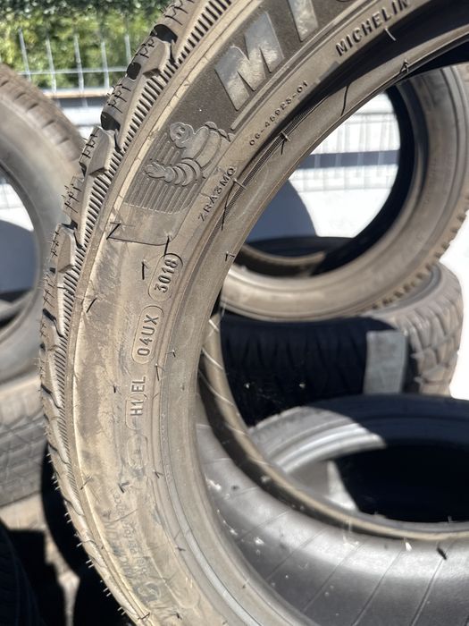 Anvelope 235/45R18 Michelin