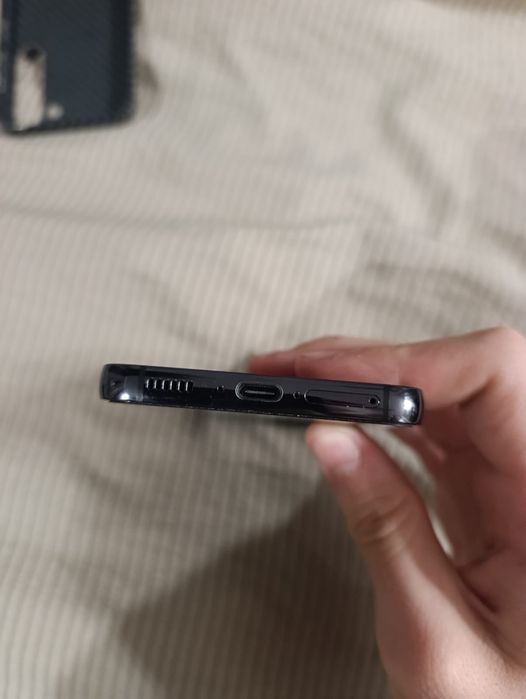 Обменяю самсунг с23