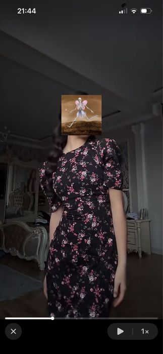 Платья вечерний.