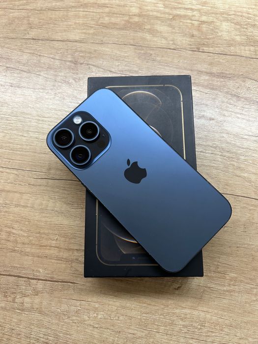 Iphone 15 pro stare foarte buna