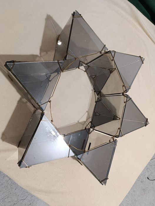 Холен полюлей звезда