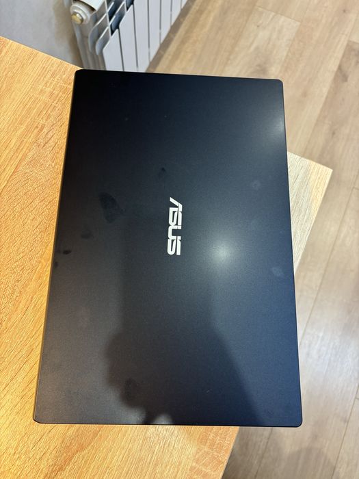 Asus L510KA ноутбук