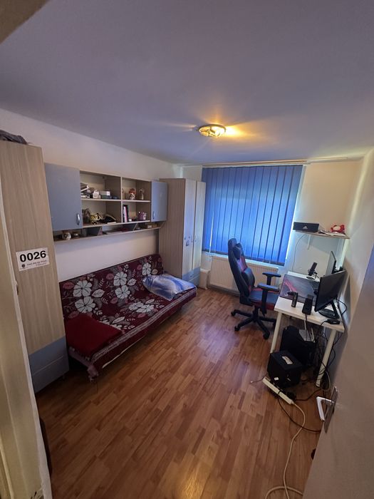 Apartament 3 camere, decomandat, et. 1, 80mp, zona centrala a orasului Beclean