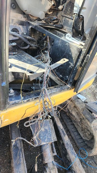 Servicii Profesionale Reparații Utilaje Electric Bucși, Bolturi