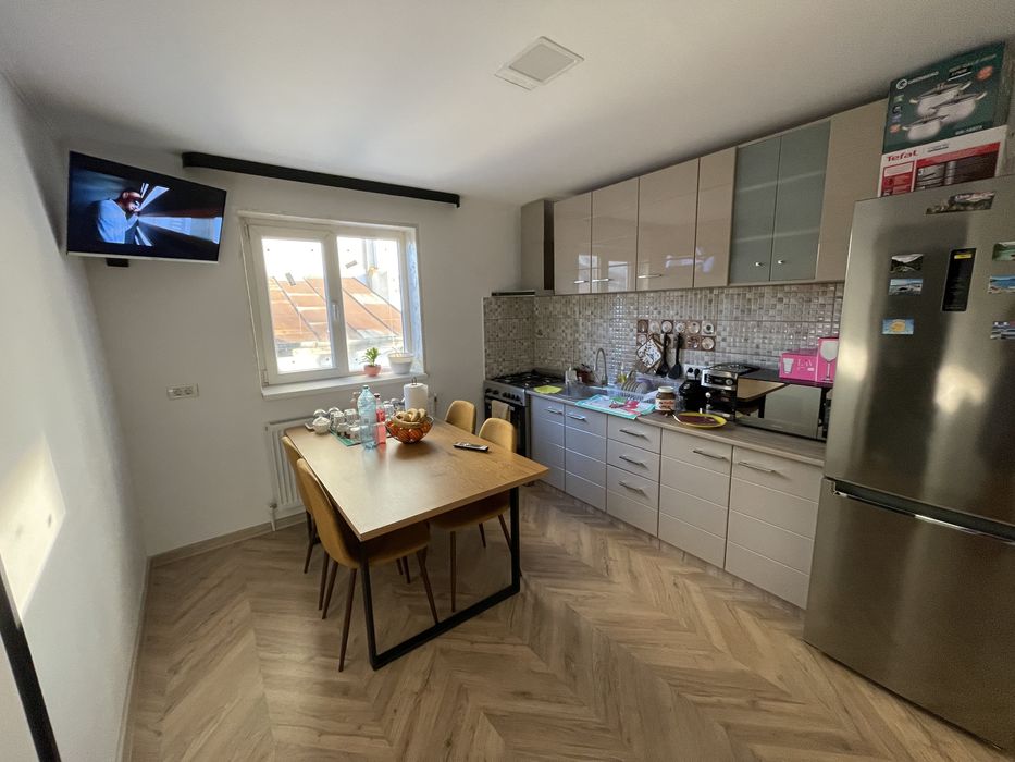 Montez parchet laminat