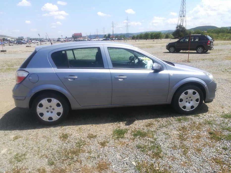 Opel Astra H 1.7 CDTI | 2005 | 205.400 km | FĂRĂ RUGINĂ | 2.200 €
