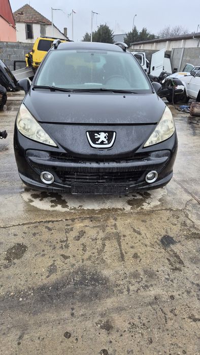 Vând faruri Peugeot 206 sw,an 2006,