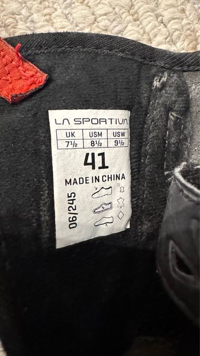 Продам скальники La Sportiva Tarantula Boulder