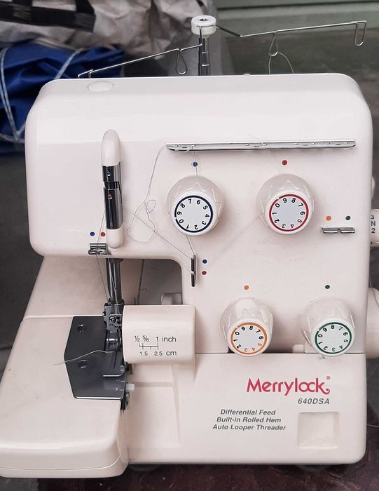 Продам оверлок Merrylock 640DSA