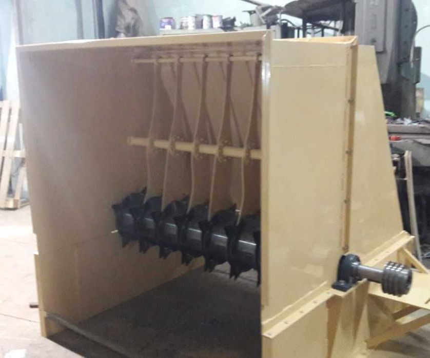 Дробилка за  слама и люцерна