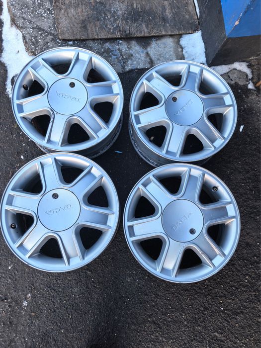 Vand jante Logan pe 15