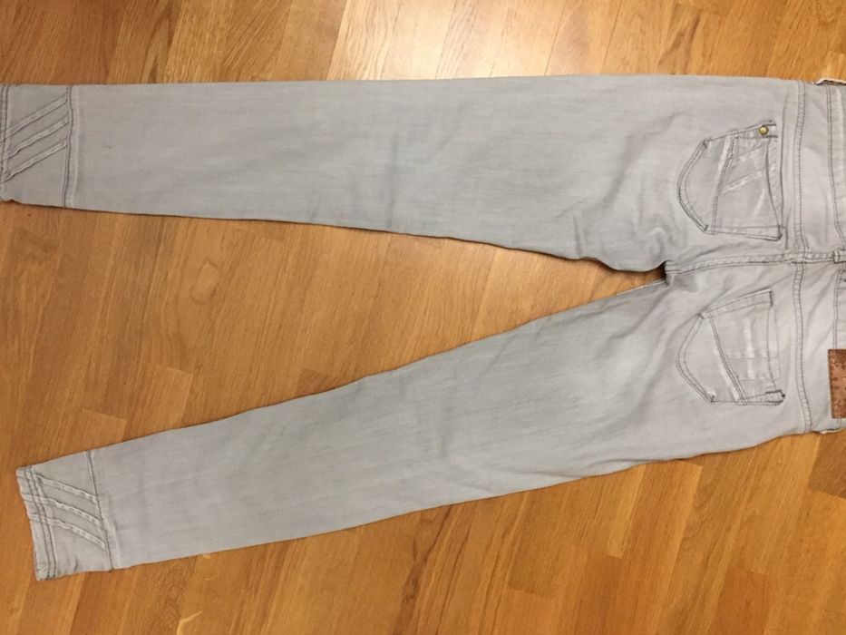 Зара Дънки, къси панталонки, клинове и панталони