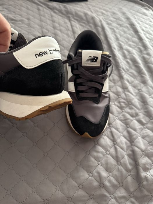 Adidași New Balance originali 39