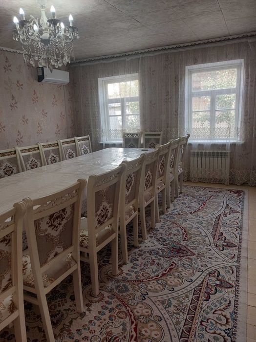 Стол стулья , 4.5 метр стол, 20 орындық
