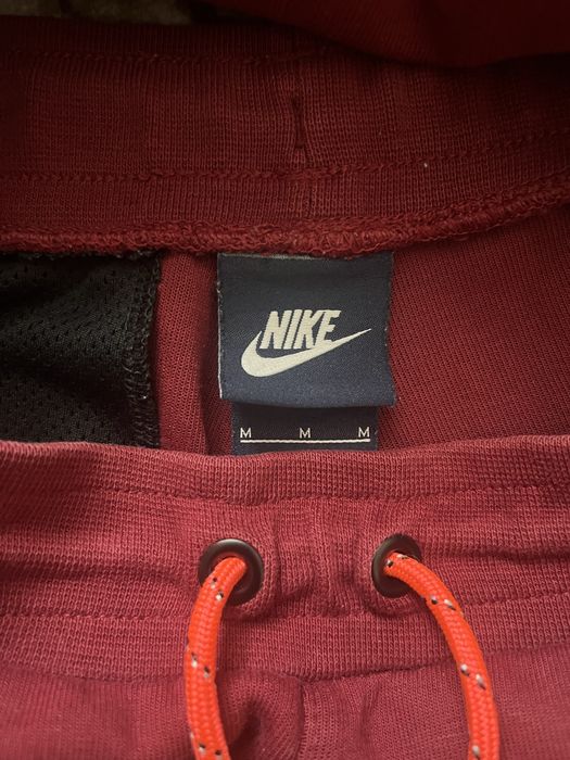 Trening Nike Vișiniu