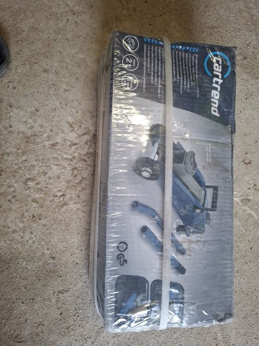 Cric auto hidraulic