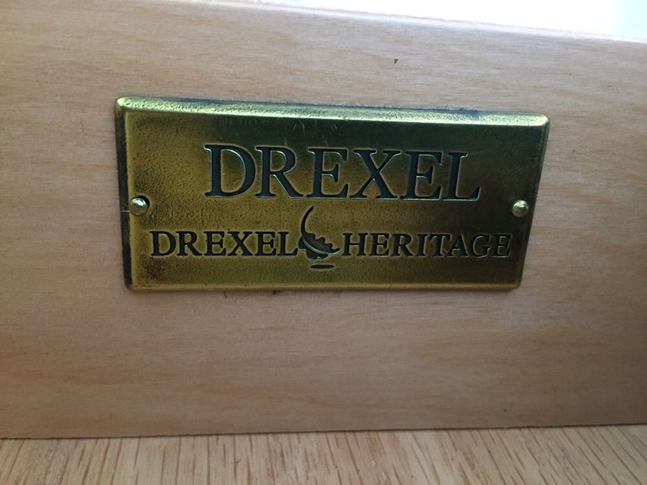 Нощни шкафчета ( череша) "DREXEL-HERITAGE"