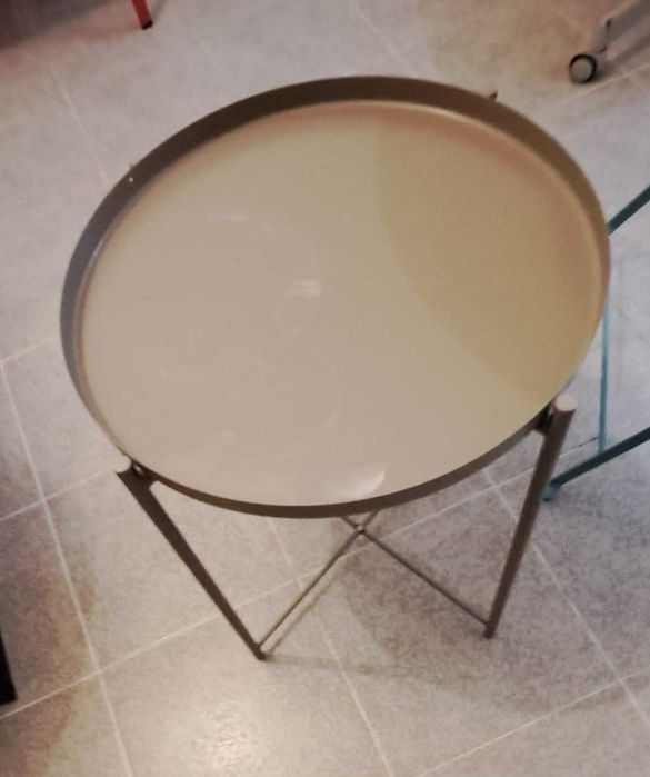 Vand mobilier metalic ikeea 350