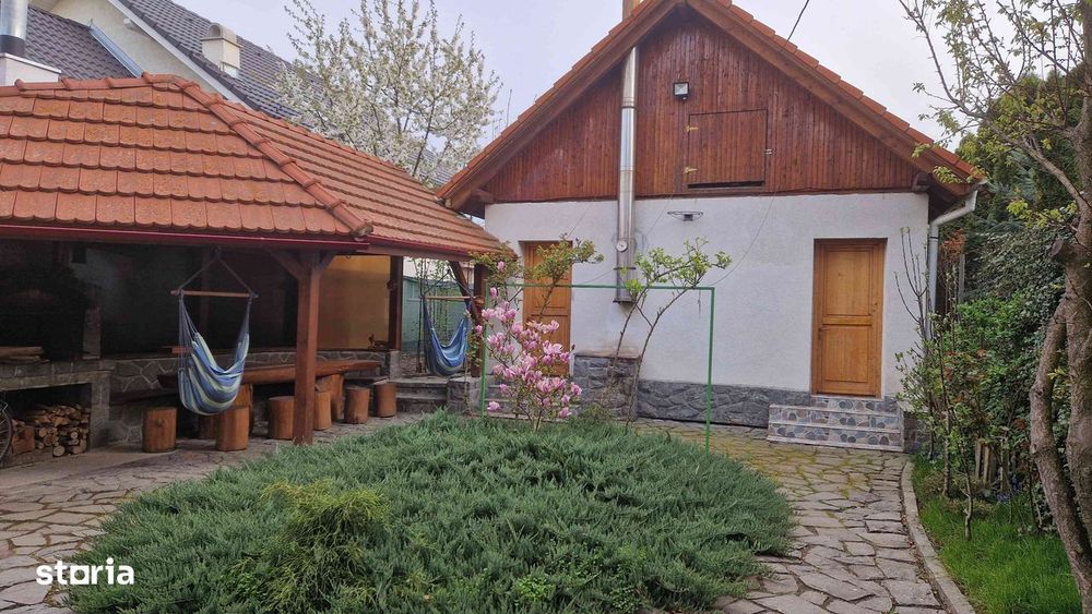 Proprietate versatilă, mobilată, utilată - 260 m² utili + 730 m² curte