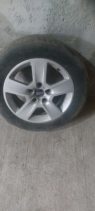 Vând o janta originala de audi