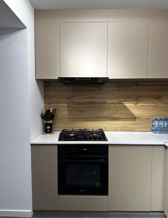 Новомосковская | 3 комнаты | Авторский ремонт / кирпич