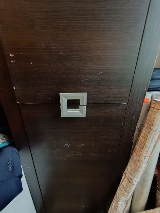 Черный шкаф,2 шкаф