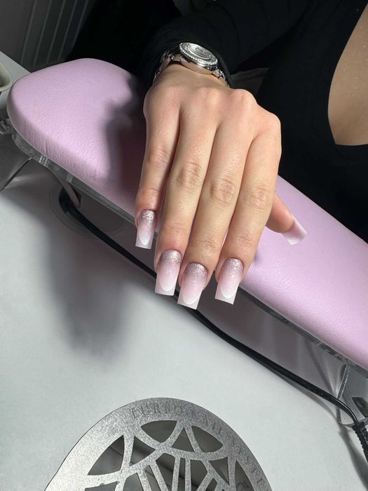 pun unghii cu gel Dristor