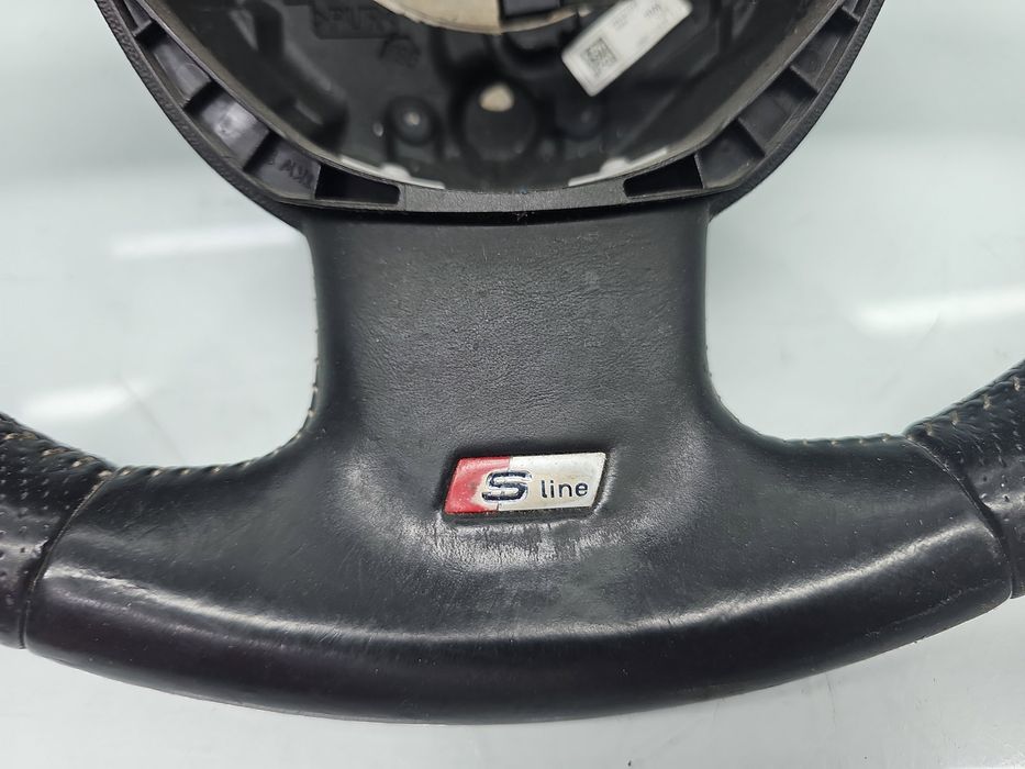 Volan AUDI A4 (8K2, B8) [Fabr 2008-2015] OEM