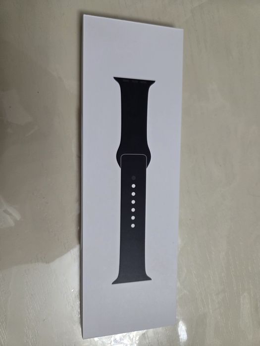 Apple Watch Series 11 42 мм в цвете Space Gray
