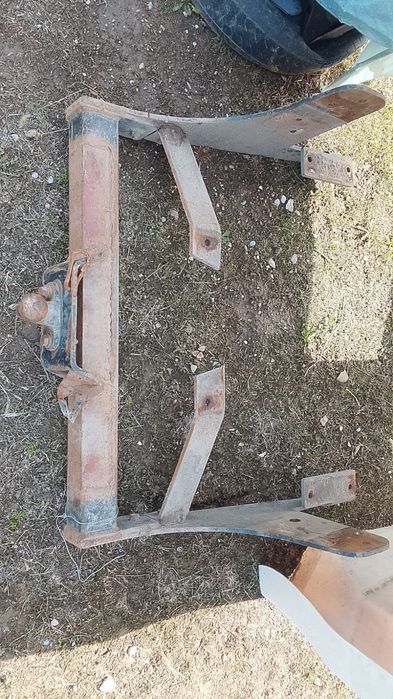 Қарона, Парков, мангал.