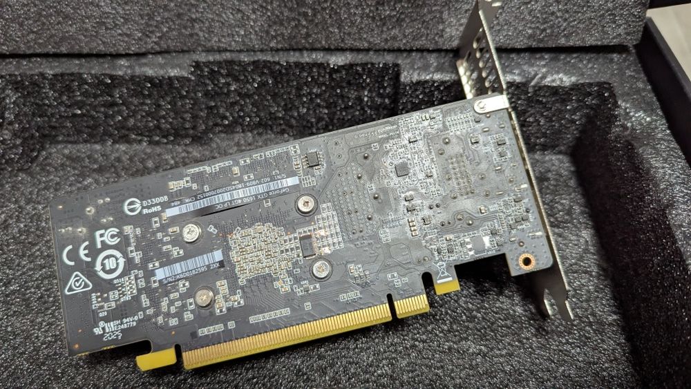 Продам видеокарту MSI 1650 на 4гб