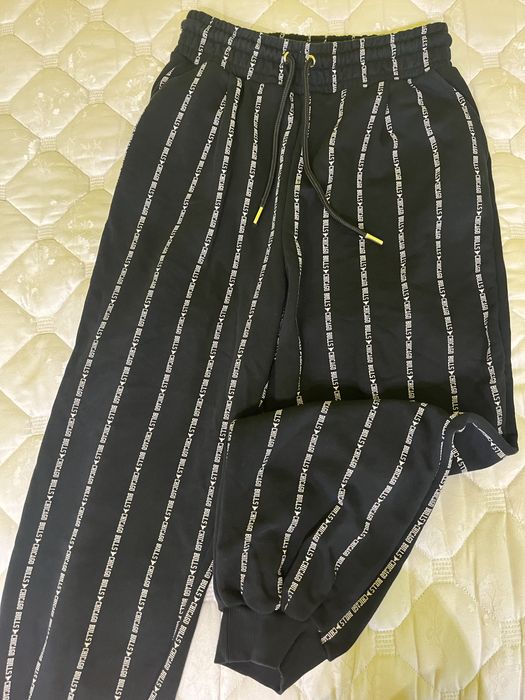 Reserved дънки/Bershkа NBA / Bershka cargo панталон